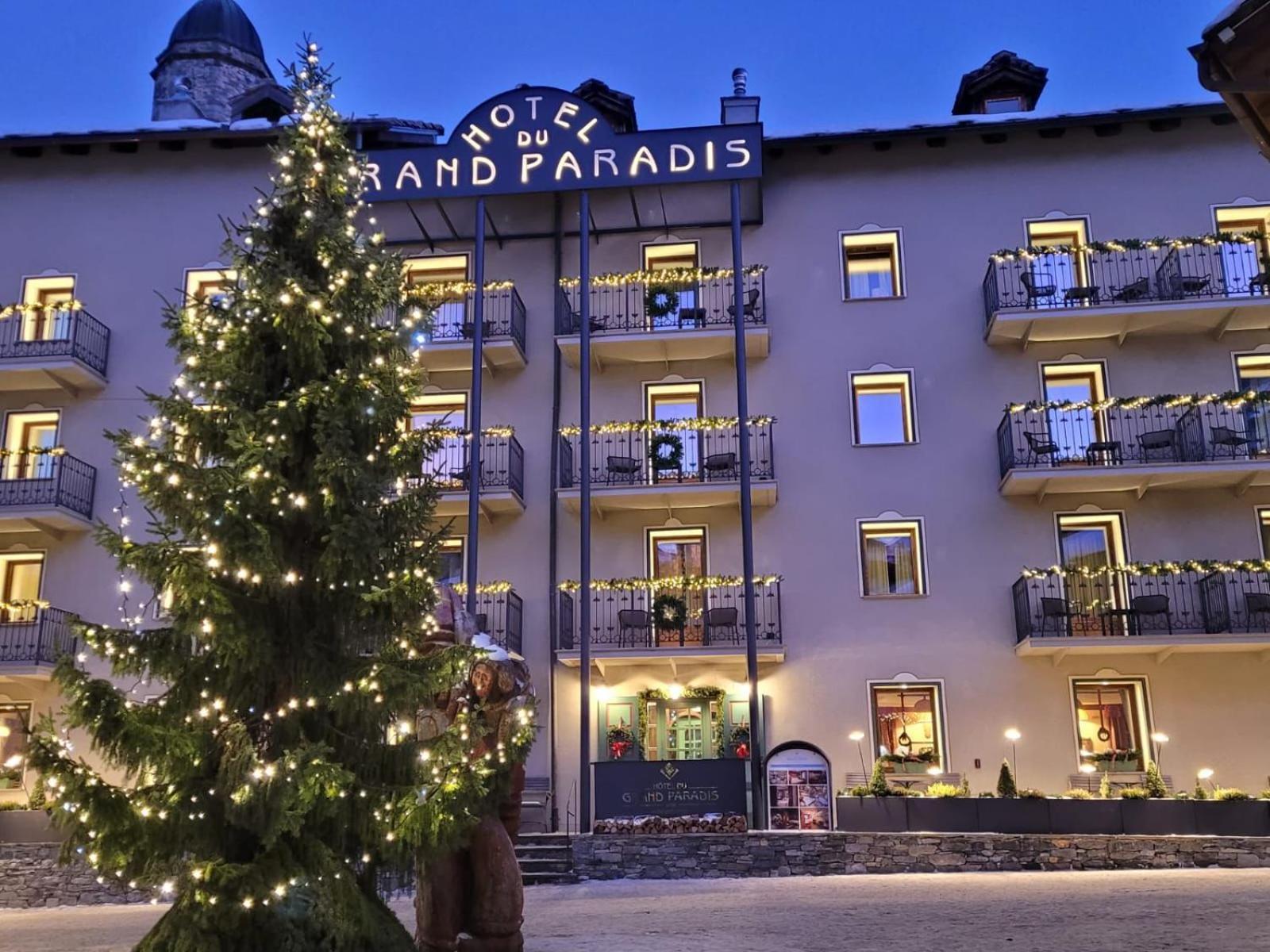 Hotel Du Grand Paradis&Wellness La Baita Cogne Exterior foto